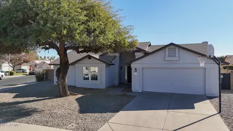 9127 W Banff Ln, Peoria, AZ 85381