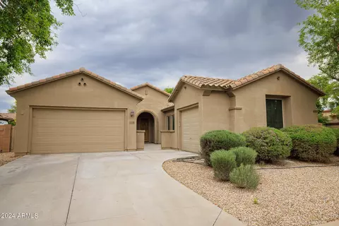 2850 E Azalea Dr, Chandler, AZ 85286