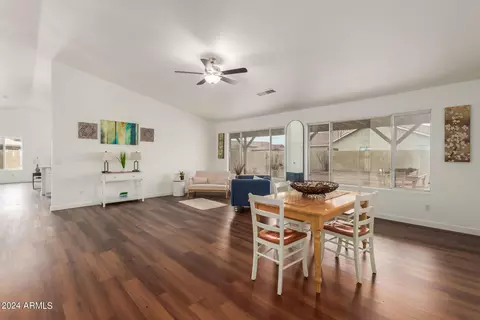 7016 S 16th Way, Phoenix, AZ 85042 photo 9