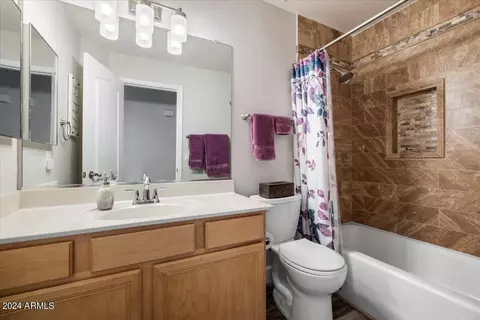 4327 E Tether Trl, Phoenix, AZ 85050 photo 24