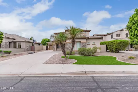 6590 S Pewter Way, Chandler, AZ 85249
