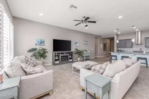 3626 E Cassia Ln, Gilbert, AZ 85298 photo 3