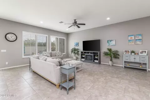 3626 E Cassia Ln, Gilbert, AZ 85298 photo 18