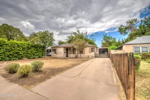 1114 W Heatherbrae Dr, Phoenix, AZ 85013