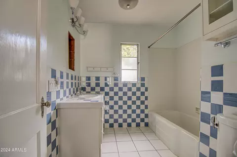 1114 W Heatherbrae Dr, Phoenix, AZ 85013 photo 16