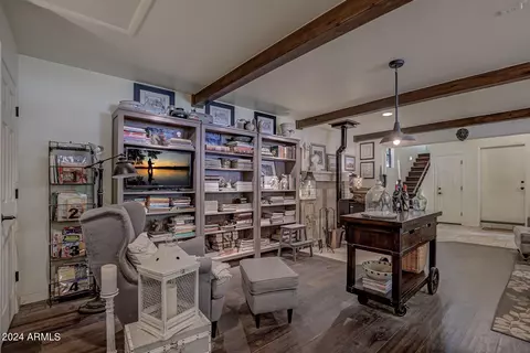 Living - 9285 W Juniper Rd, Pine, AZ 85544 photo 3 of 7