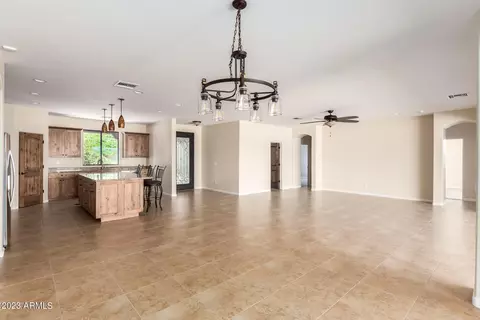 Living - 1024 W Cloud Rd, Phoenix, AZ 85086 photo 3 of 15