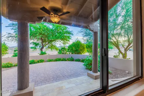Exterior - 1024 W Cloud Rd, Phoenix, AZ 85086 photo 19 of 28