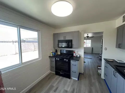 10014 N 18th Ave, Phoenix, AZ 85021 photo 2