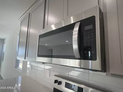 2504 E Boulder Ave, Apache Junction, AZ 85119 photo 9