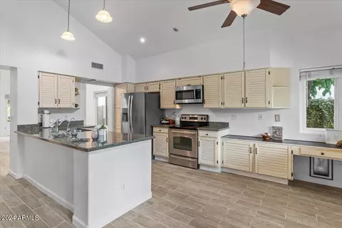 2126 E Nantuckett Dr, Gilbert, AZ 85234 photo 15