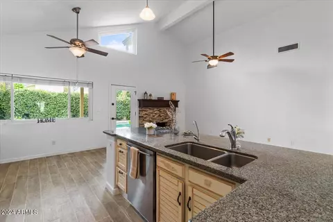 2126 E Nantuckett Dr, Gilbert, AZ 85234 photo 17