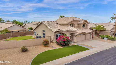 4131 E Cathedral Rock Dr, Phoenix, AZ 85044 photo 9