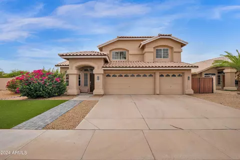 4131 E Cathedral Rock Dr, Phoenix, AZ 85044 photo 2