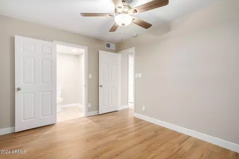 2132 W Knowles Cir, Mesa, AZ 85202 photo 12