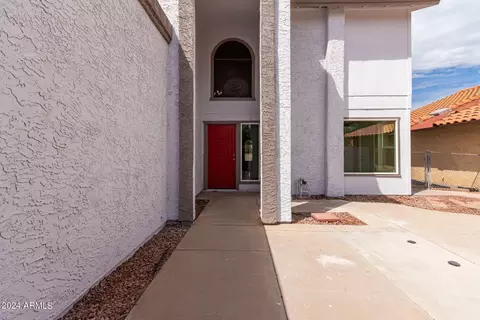 2132 W Knowles Cir, Mesa, AZ 85202 photo 2