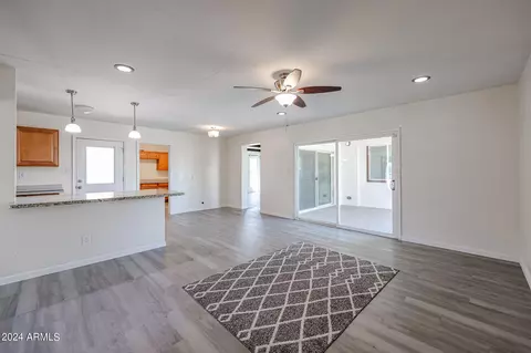 7208 N 22nd Dr, Phoenix, AZ 85021 photo 8