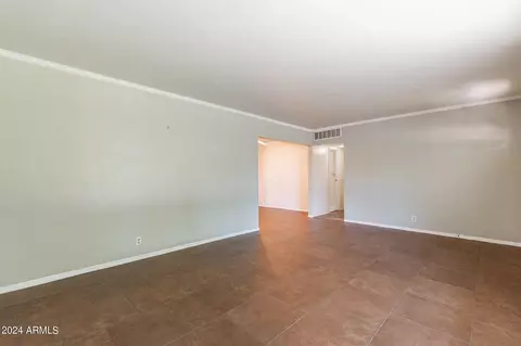 3843 N 50th St, Phoenix, AZ 85018 photo 15