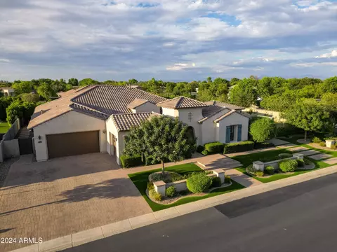 Other - 2582 E Muirfield St, Gilbert, AZ 85298 photo 12 of 14