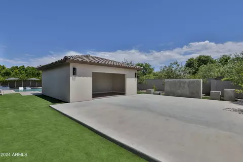 Exterior - 2582 E Muirfield St, Gilbert, AZ 85298 photo 30 of 34