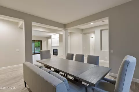 Dining - 2582 E Muirfield St, Gilbert, AZ 85298 photo 4 of 4