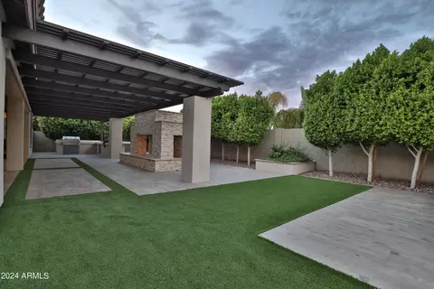 Exterior - 2582 E Muirfield St, Gilbert, AZ 85298 photo 6 of 34