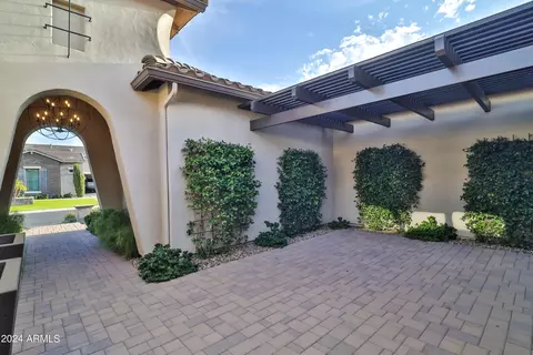 Exterior - 2582 E Muirfield St, Gilbert, AZ 85298 photo 3 of 34