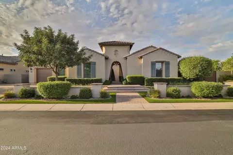 Exterior - 2582 E Muirfield St, Gilbert, AZ 85298 photo 1 of 34