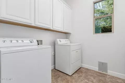Other - 1069 E Periwinkle Way, Gilbert, AZ 85297 photo 6 of 30