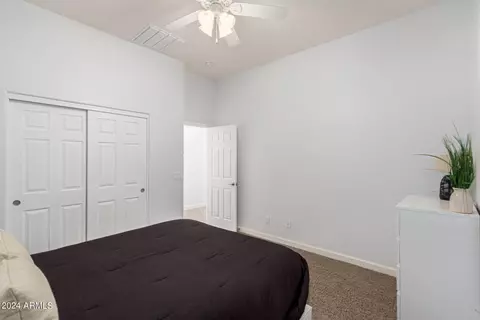 Bedroom - 1069 E Periwinkle Way, Gilbert, AZ 85297 photo 6 of 12