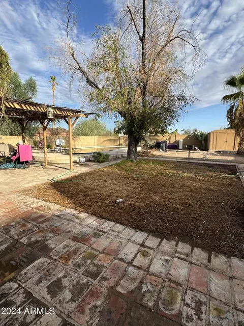 4217 E Desert View Dr, Phoenix, AZ 85044 photo 5