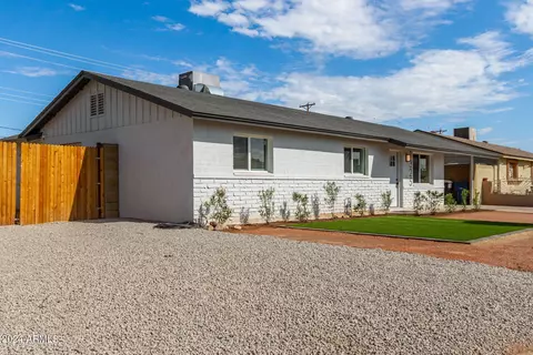 1325 S Pomeroy --, Mesa, AZ 85210 photo 4