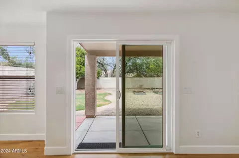 3824 E Irma Ln, Phoenix, AZ 85050 photo 22