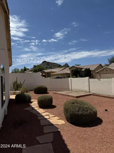1745 E Paradise Ln, Phoenix, AZ 85022 photo 22