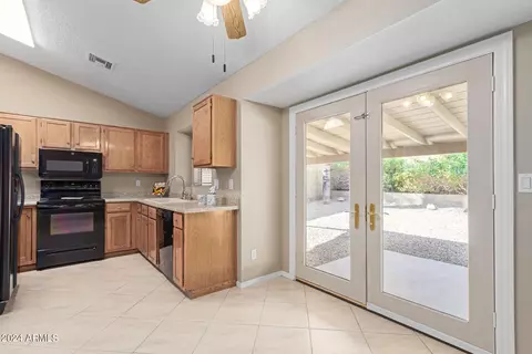 3514 E Tonto Ln, Phoenix, AZ 85050 photo 13