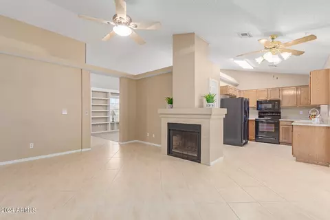 3514 E Tonto Ln, Phoenix, AZ 85050 photo 10