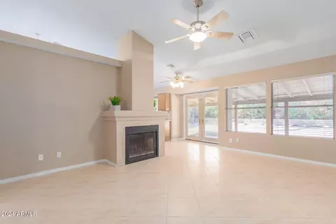 3514 E Tonto Ln, Phoenix, AZ 85050 photo 8