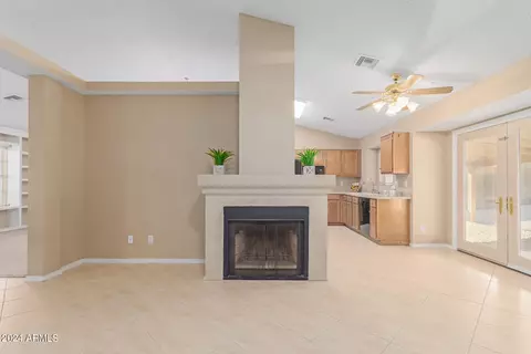 3514 E Tonto Ln, Phoenix, AZ 85050 photo 9