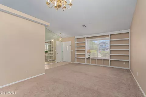 3514 E Tonto Ln, Phoenix, AZ 85050 photo 7