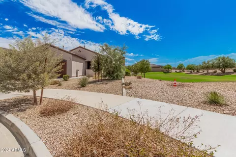 2745 S Flat Iron Rd, Apache Junction, AZ 85119
