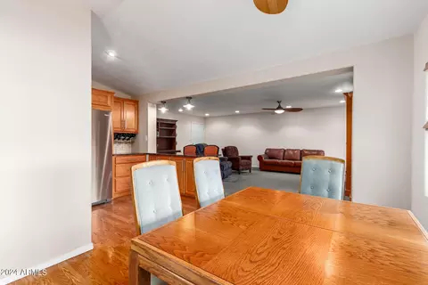 327 E Cholla Ln, Florence, AZ 85132 photo 4