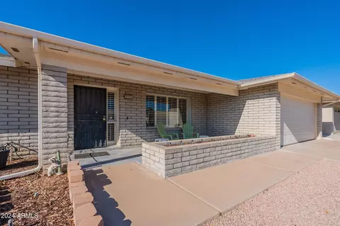 8232 E Lakeview Ave, Mesa, AZ 85209