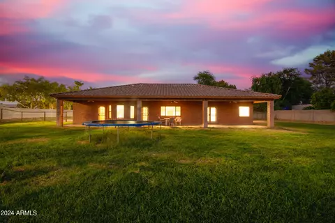 826 S 131st St, Gilbert, AZ 85233 photo 6