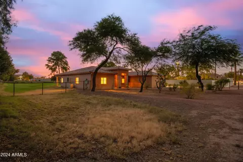 826 S 131st St, Gilbert, AZ 85233 photo 37