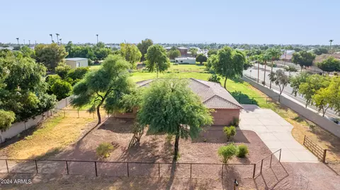 826 S 131st St, Gilbert, AZ 85233 photo 46