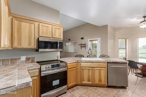 826 S 131st St, Gilbert, AZ 85233 photo 14