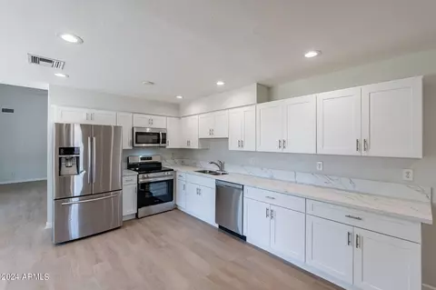 1955 Ellis Cir, Mesa, AZ 85203 photo 13