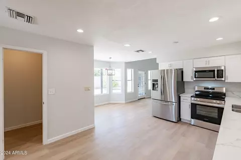 1955 Ellis Cir, Mesa, AZ 85203 photo 14