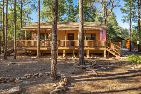 2148 Northwoods Dr, Overgaard, AZ 85933 photo 2