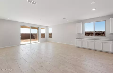 1523 W Saddle Run, Apache Junction, AZ 85120 photo 7
